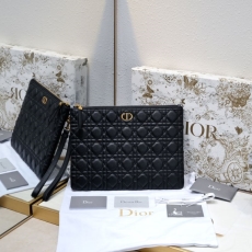 Christian Dior Clutch Bags